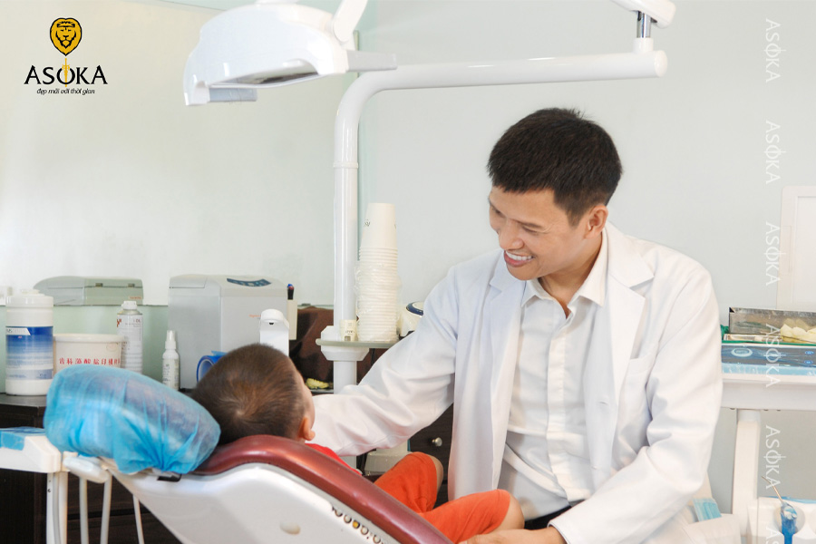 Cách chăm sóc răng sau niềng cùng bác sĩ Dương Văn Thành