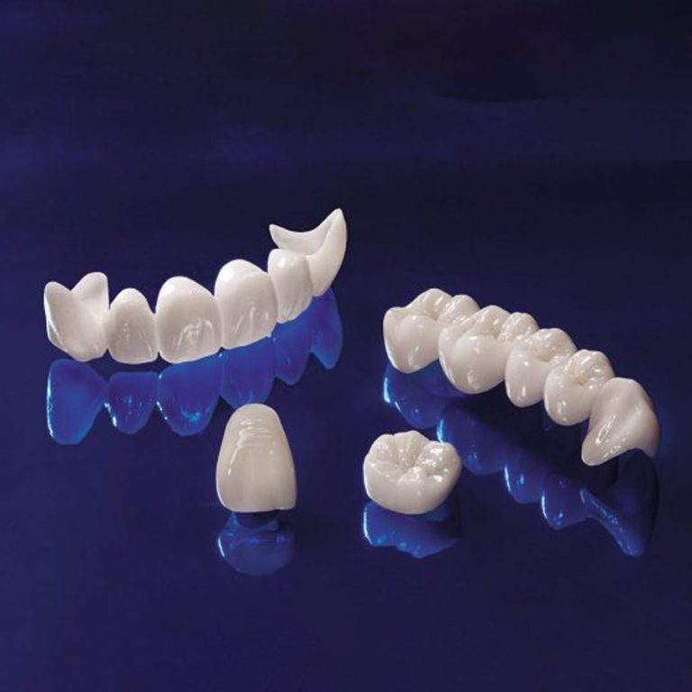 [Hot] Răng sứ Cercon Zirconia - HT giá bao nhiêu? Có tốt không?